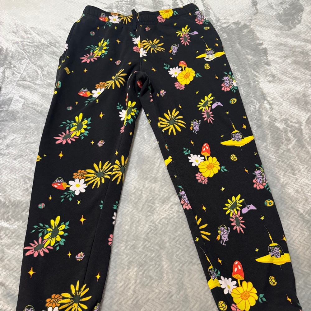 Nike sweatpants